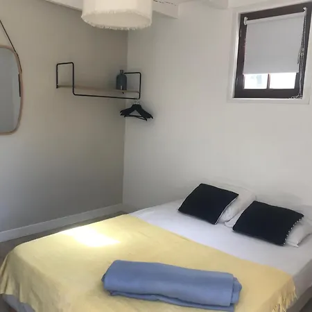 La Hulotte, Entre Et Foret -- Draps Et Serviettes Non Fournis -- Holiday home *